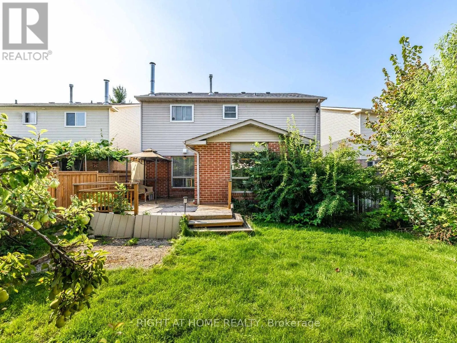 51 MOORCREST DRIVE