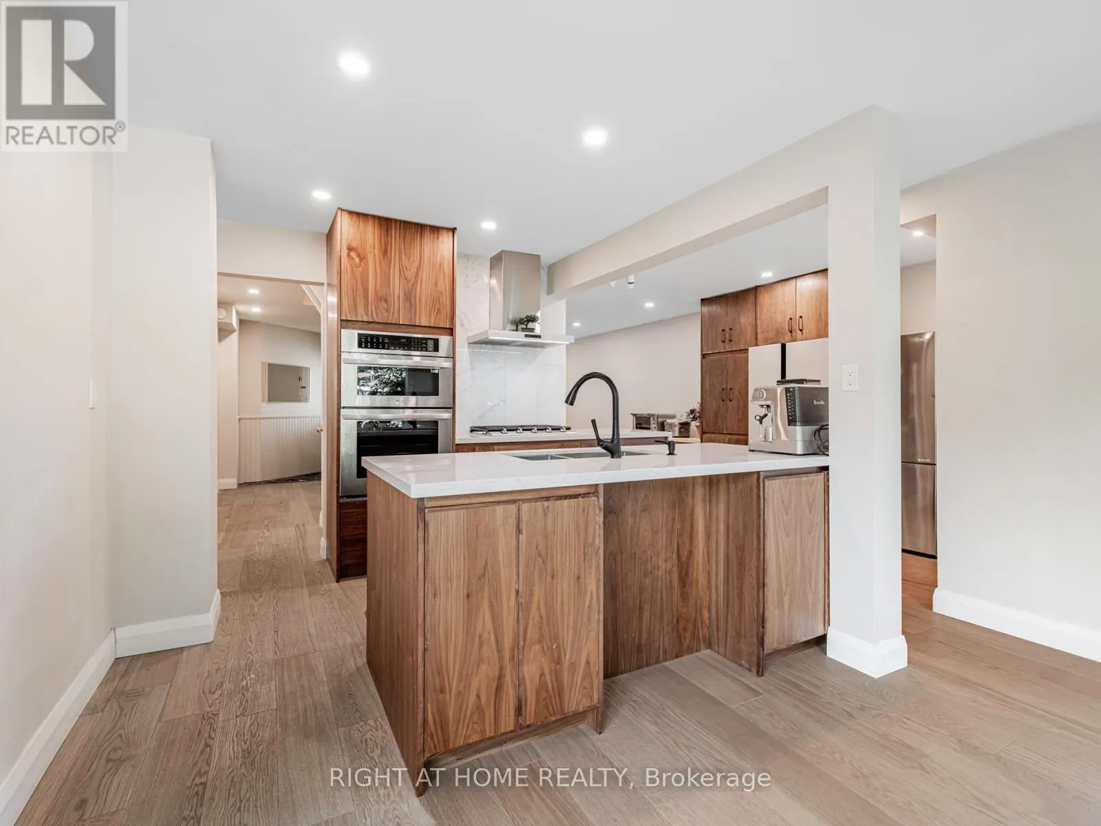 51 MOORCREST DRIVE