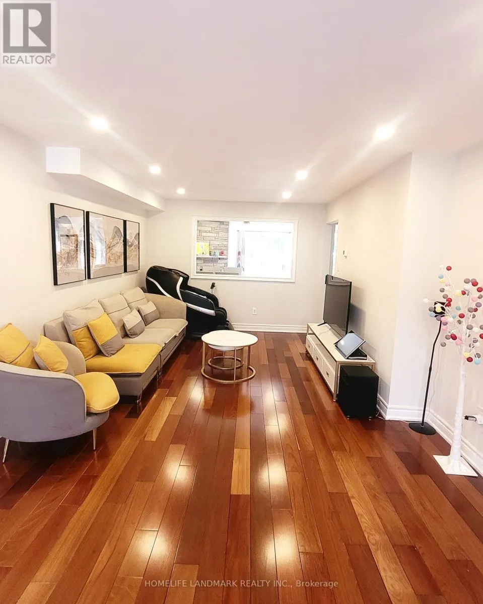 2 MARION CRESCENT