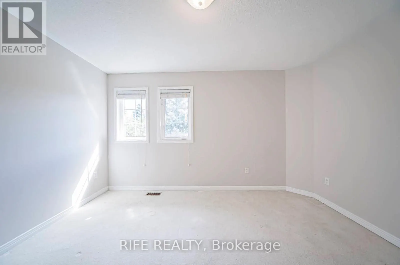 37 BURNDENFORD CRESCENT