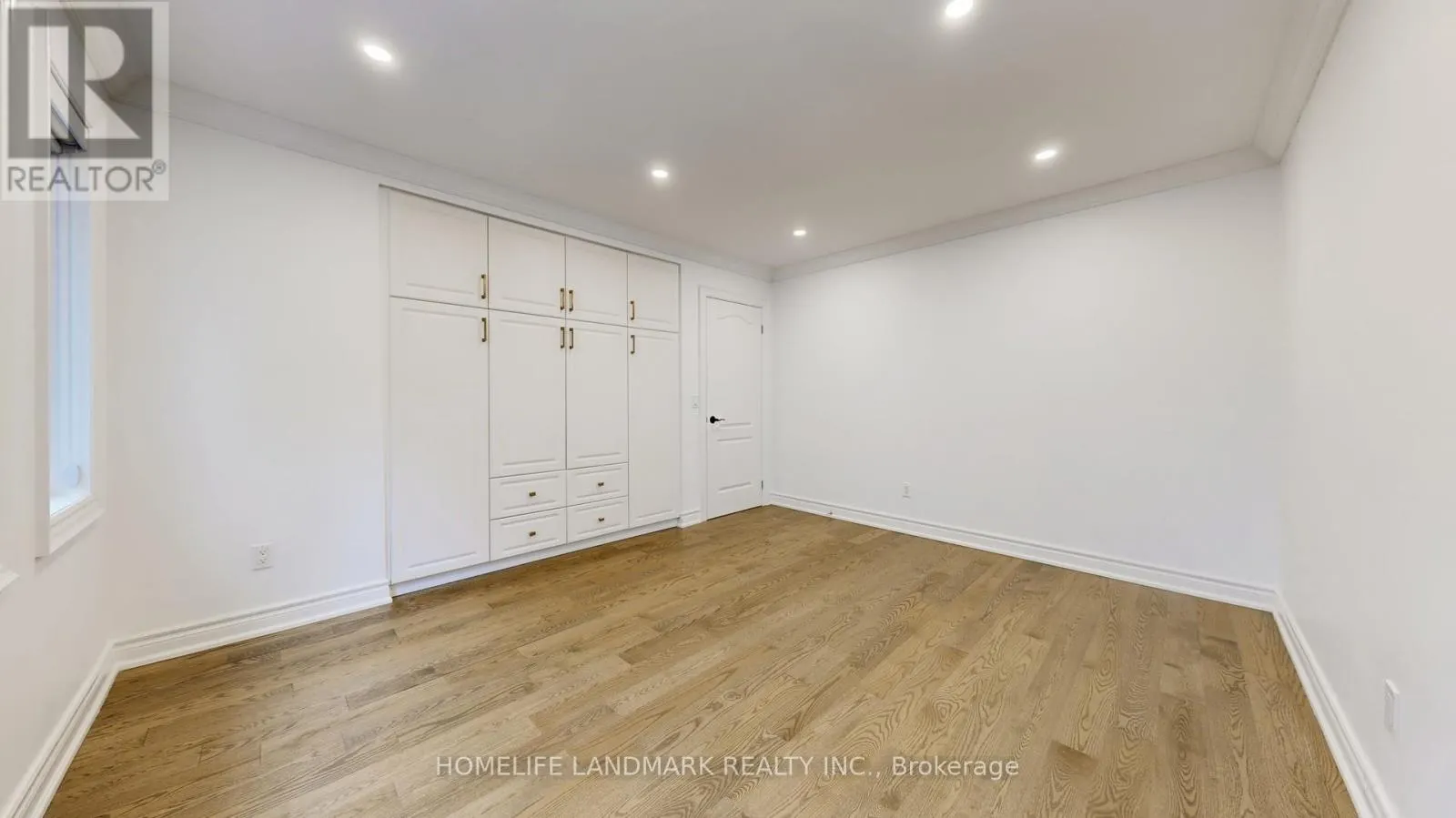 14 CASSON PLACE