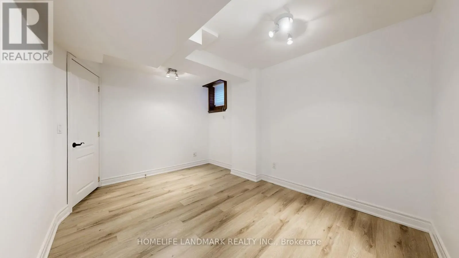 14 CASSON PLACE