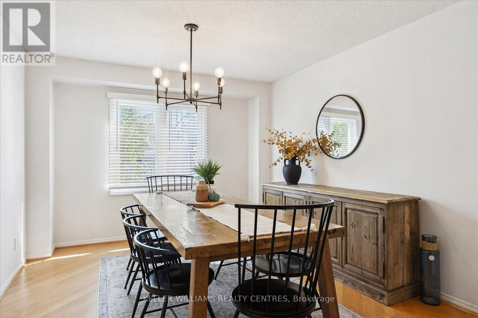 47 WHITBURN CRESCENT