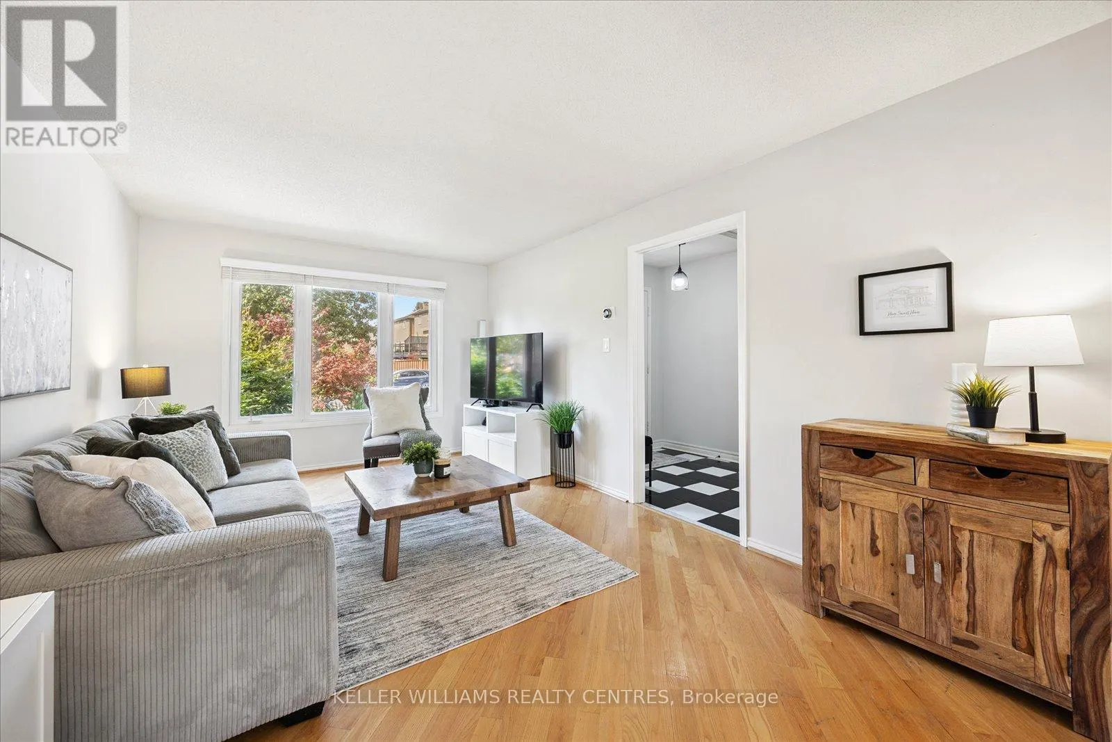 47 WHITBURN CRESCENT