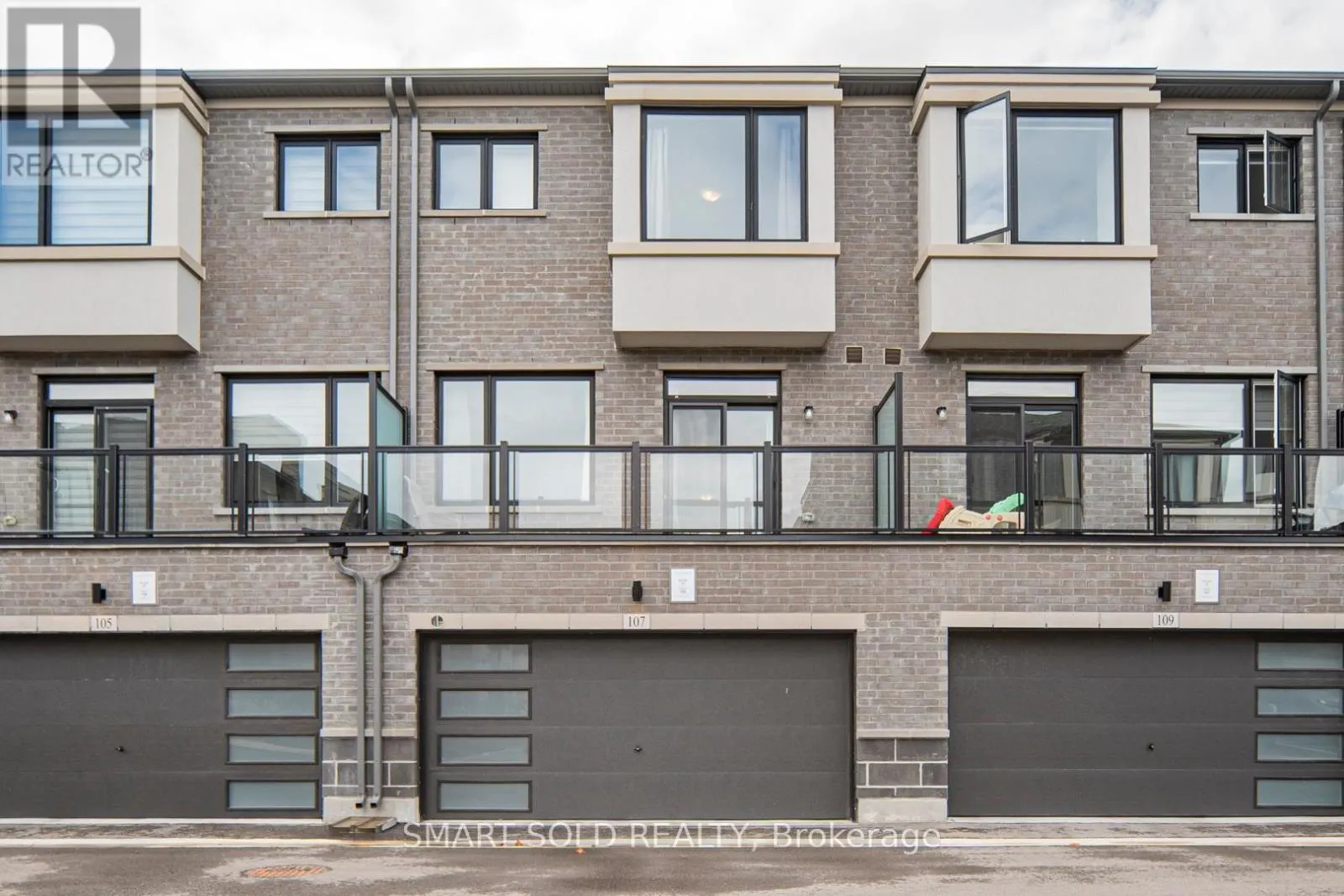107 CRIMSON FOREST DRIVE
