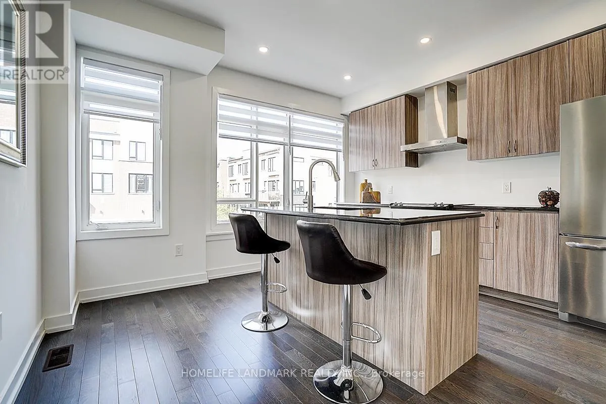 165 SALTERTON CIRCLE