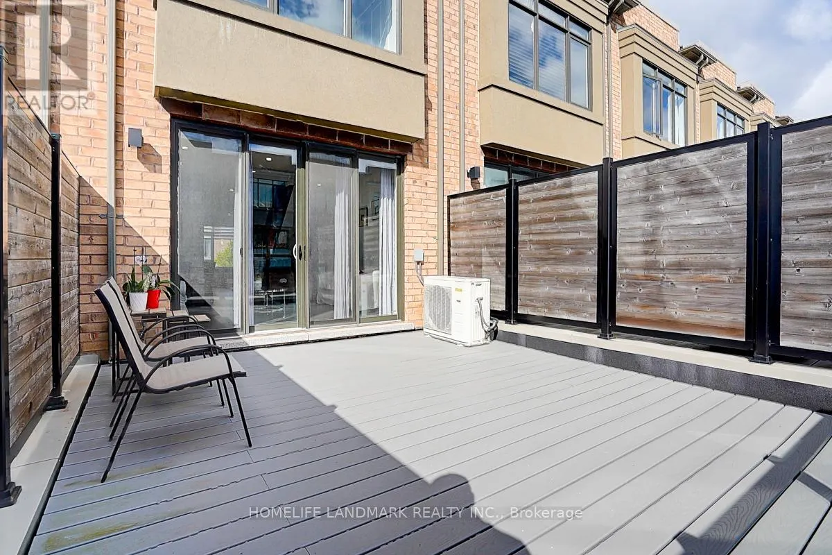 165 SALTERTON CIRCLE