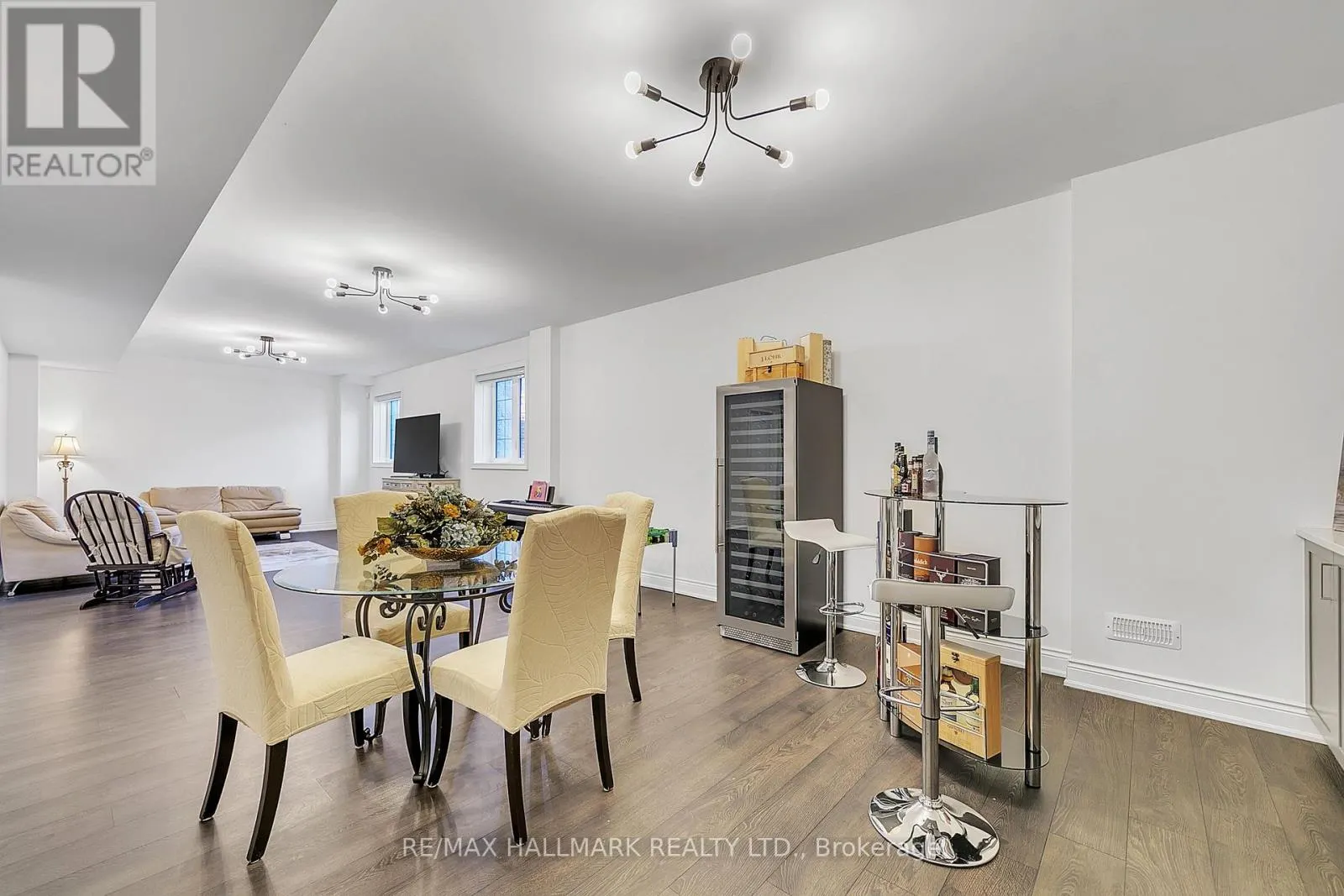 131 LADY JESSICA DRIVE