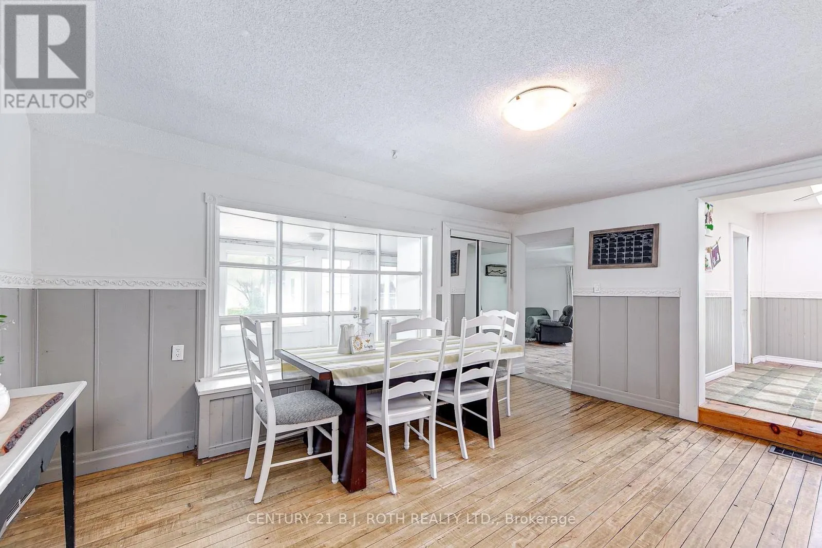 17 DENNEY DRIVE