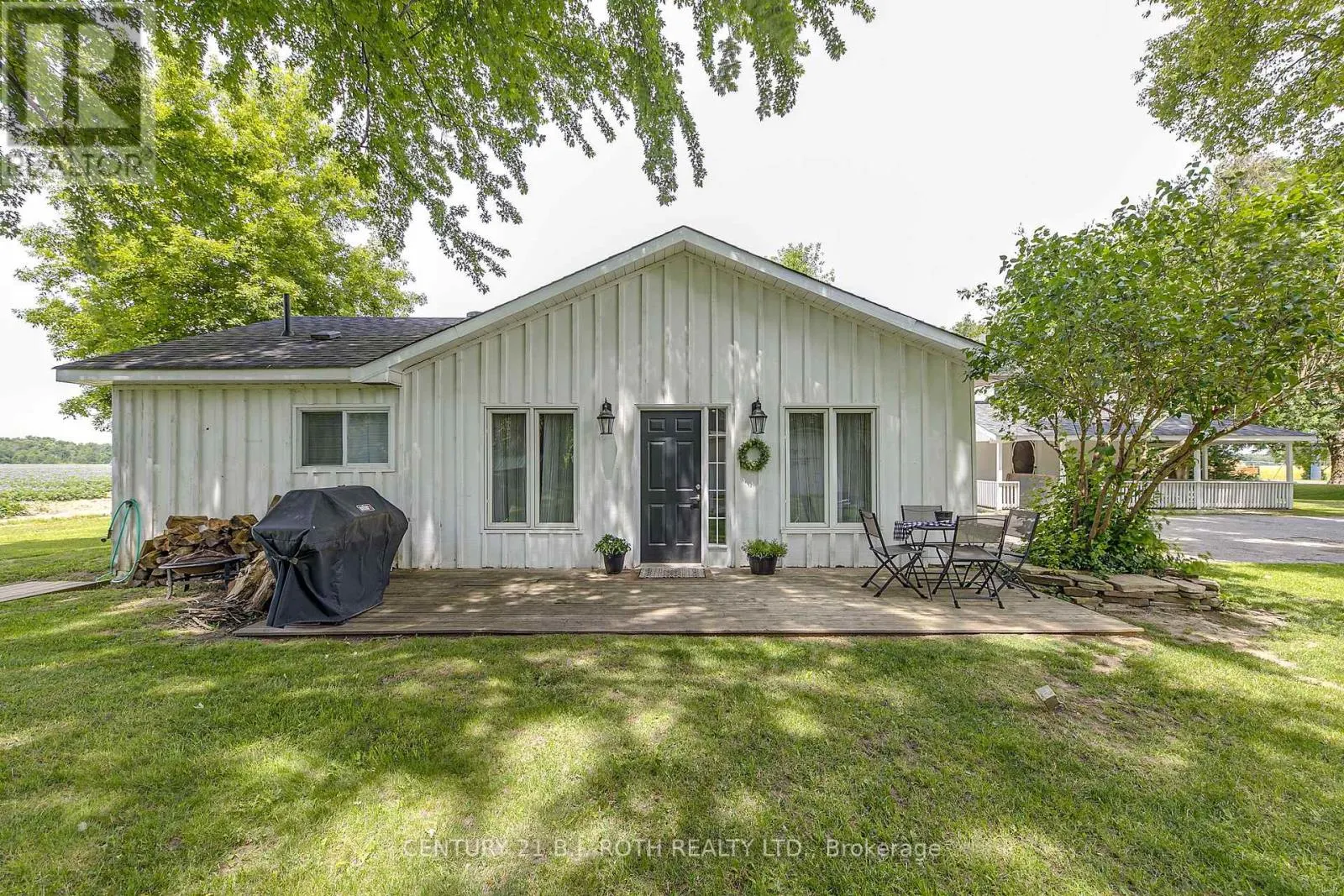 17 DENNEY DRIVE
