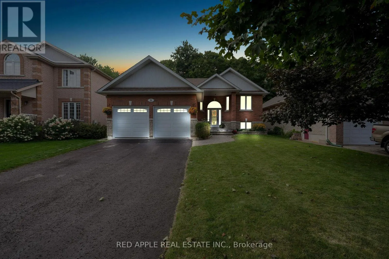 9 SUTHERLAND AVENUE