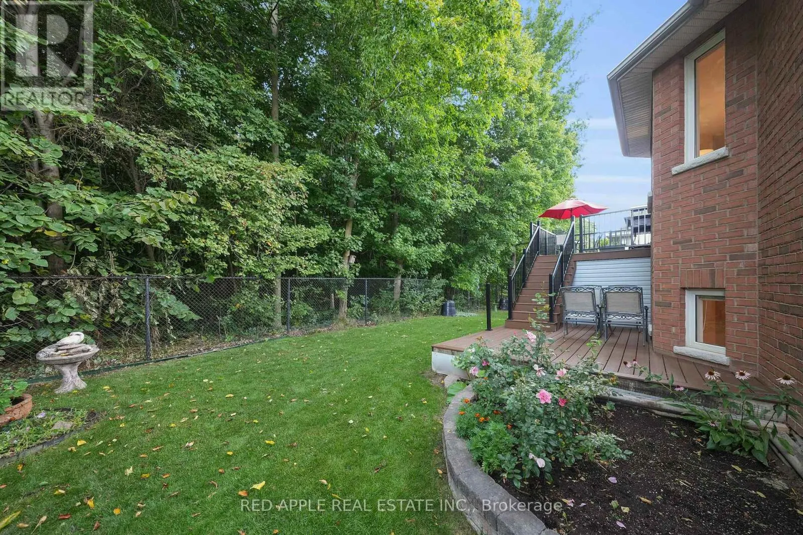 9 SUTHERLAND AVENUE