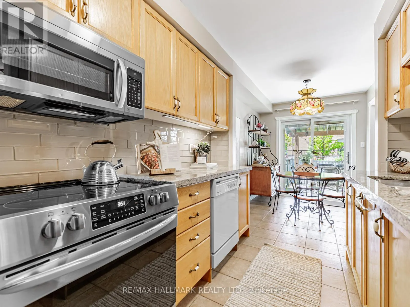 52 MISTLEFLOWER COURT