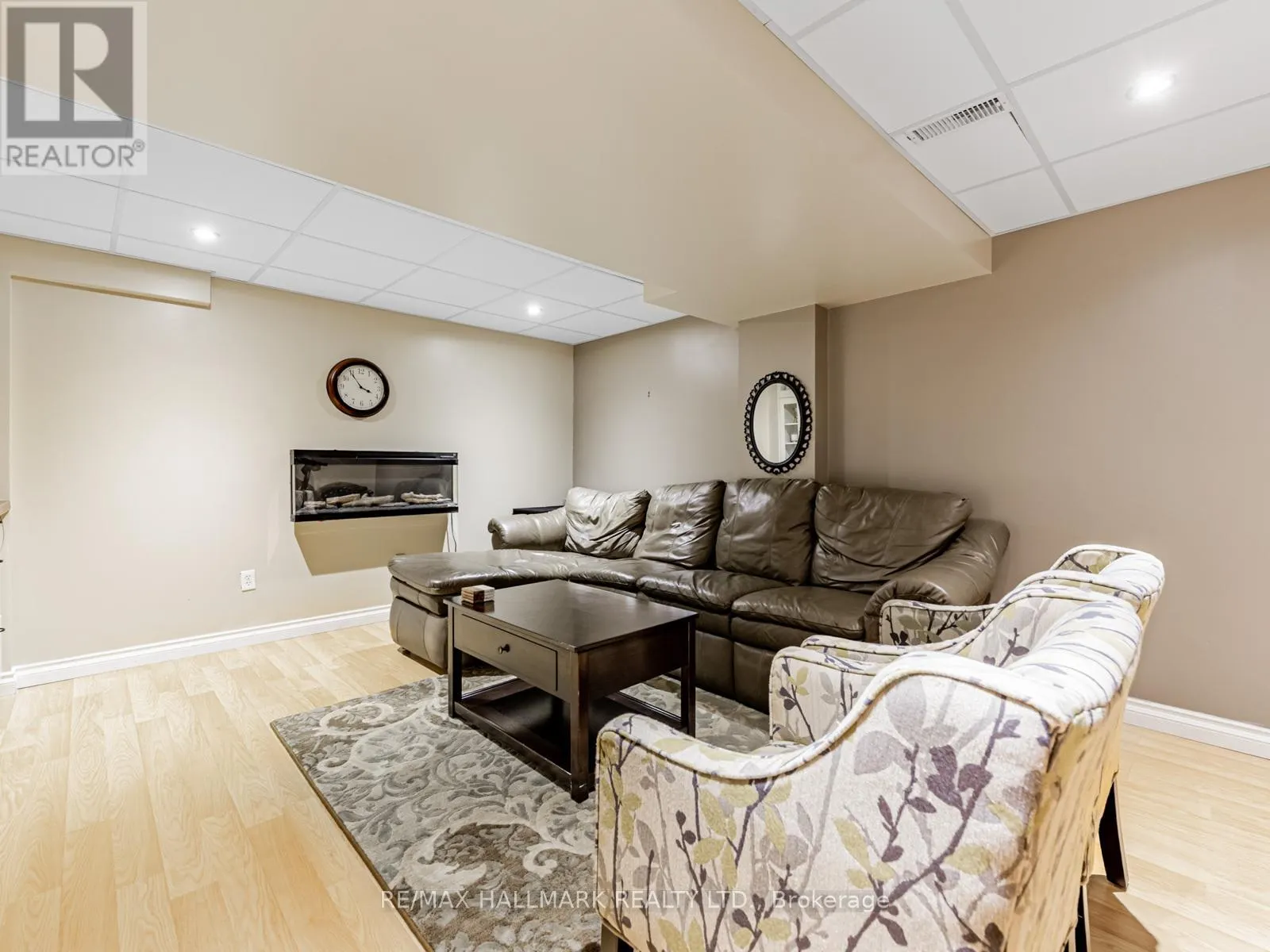 52 MISTLEFLOWER COURT