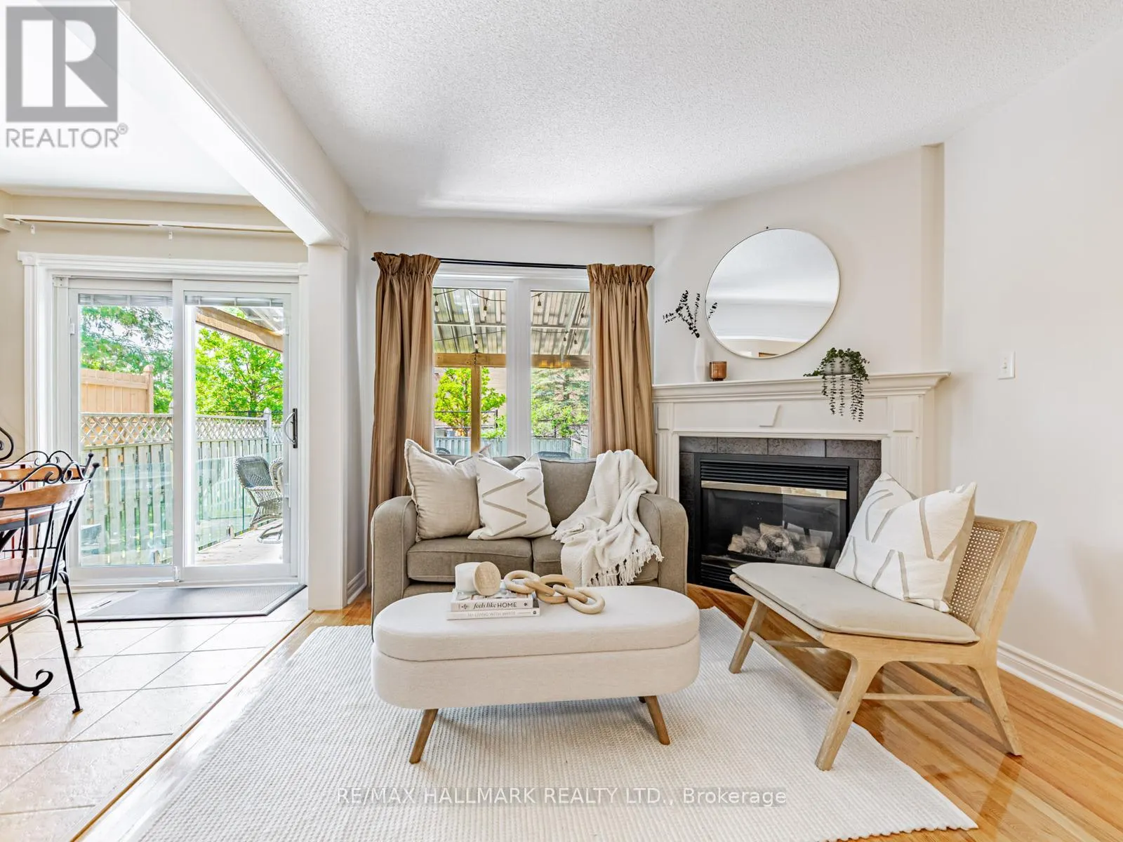 52 MISTLEFLOWER COURT