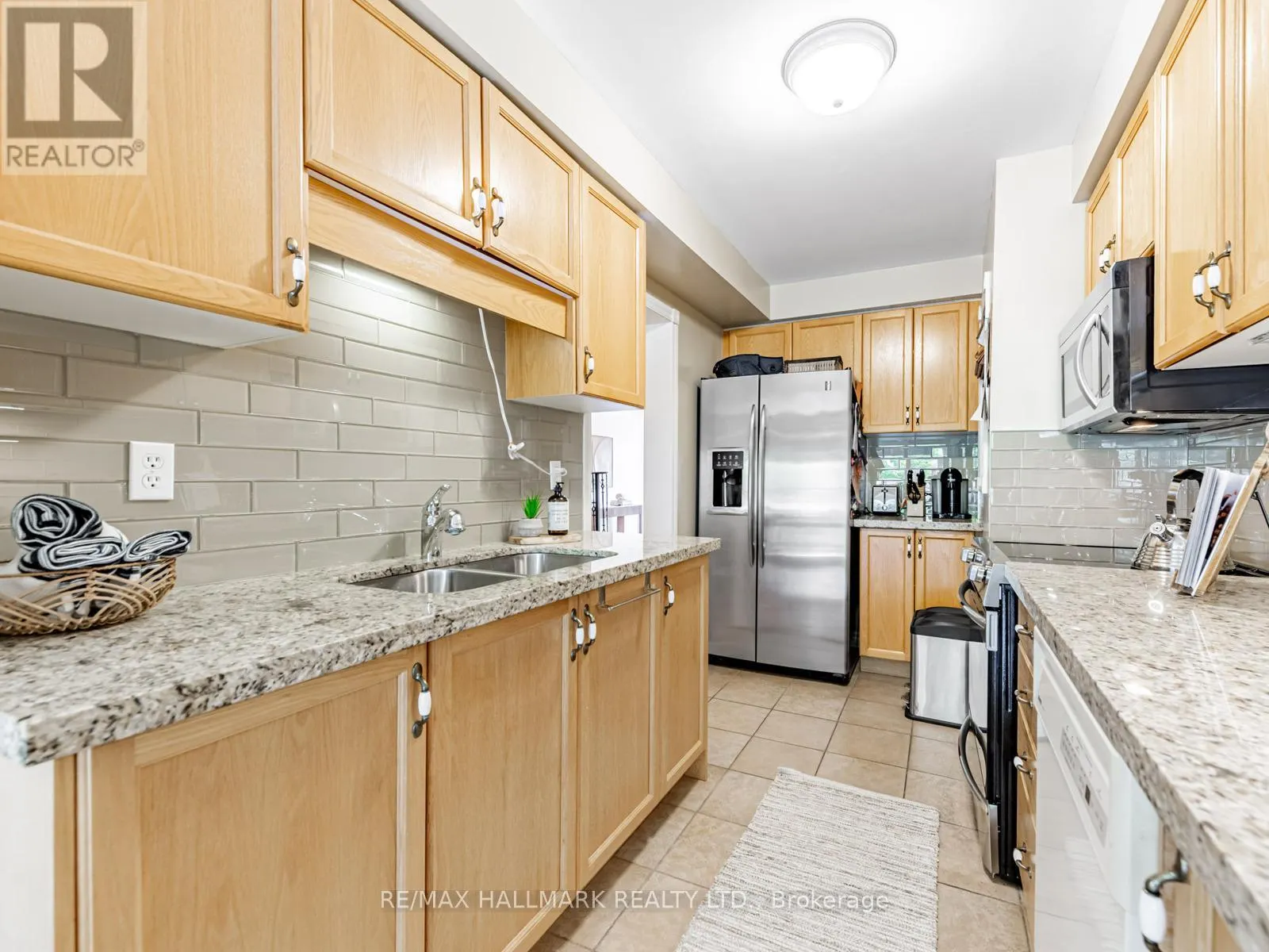 52 MISTLEFLOWER COURT