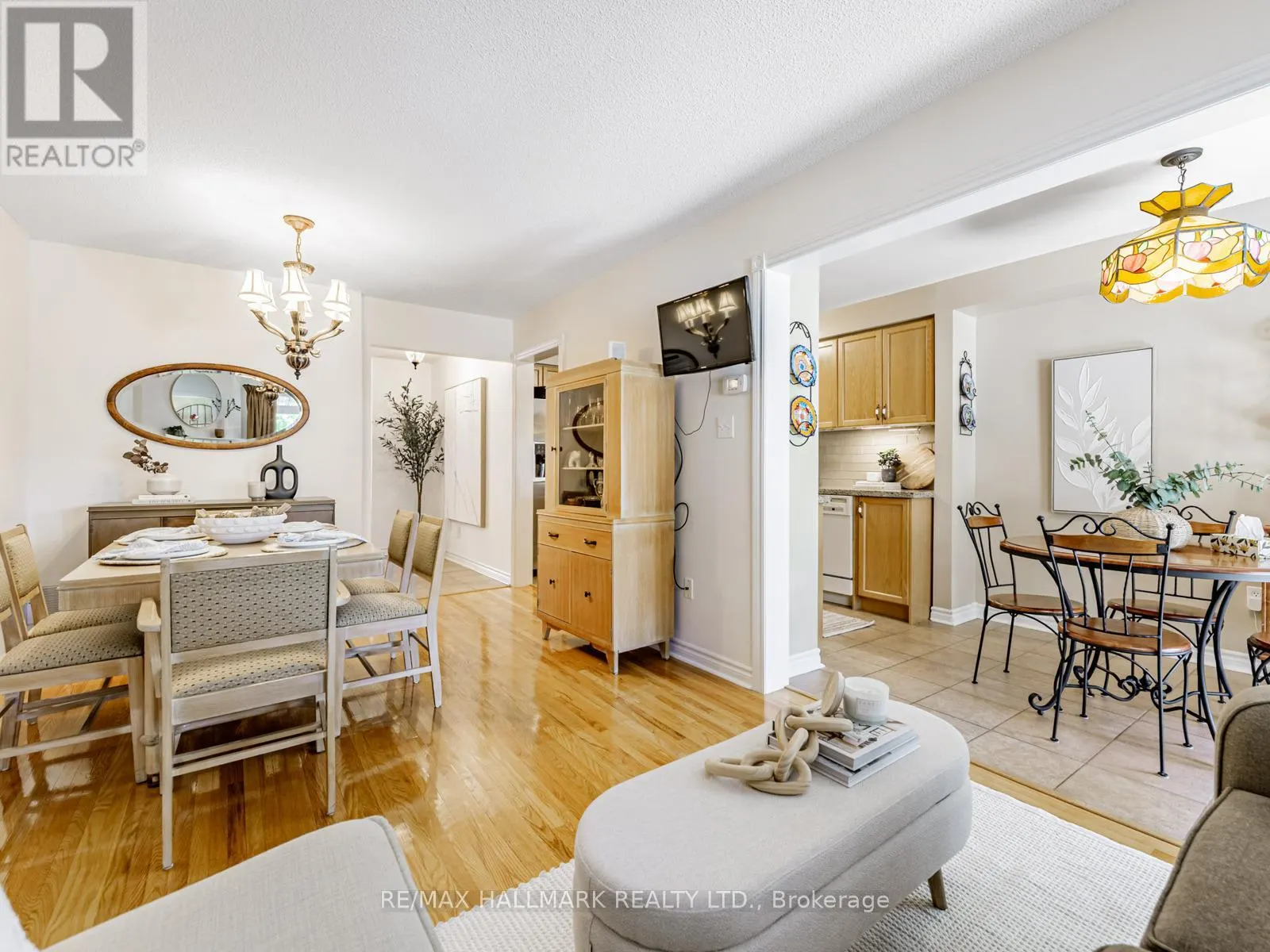 52 MISTLEFLOWER COURT