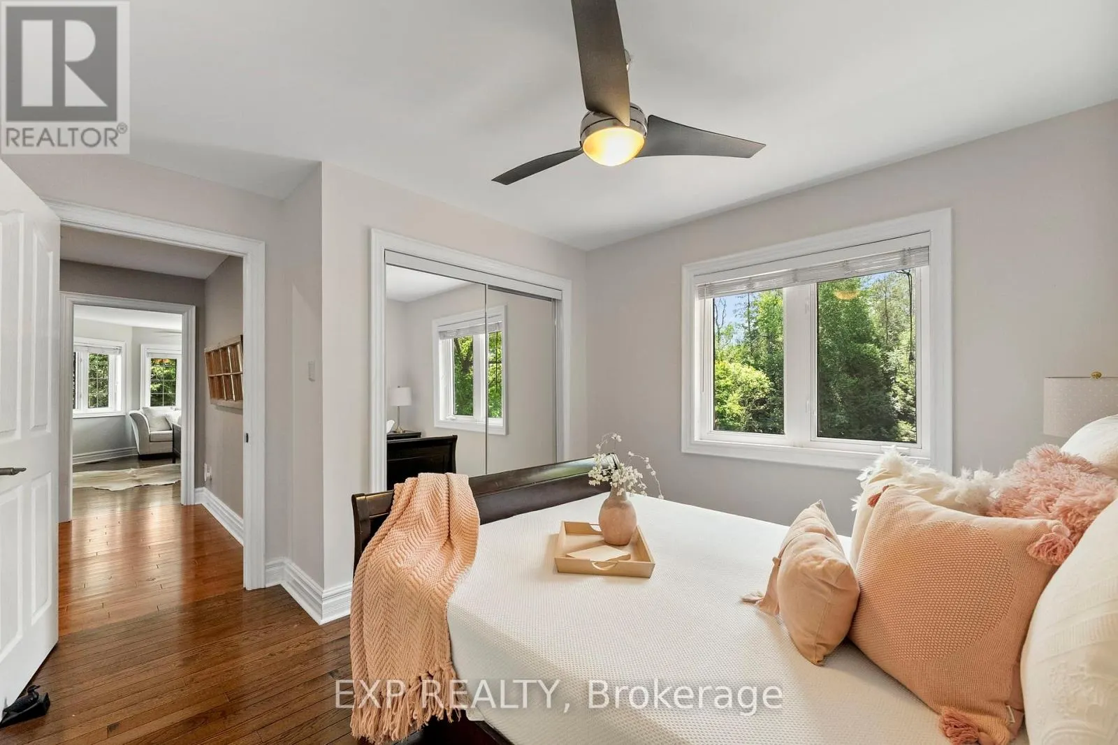 6 GOOSEBERRY LANE