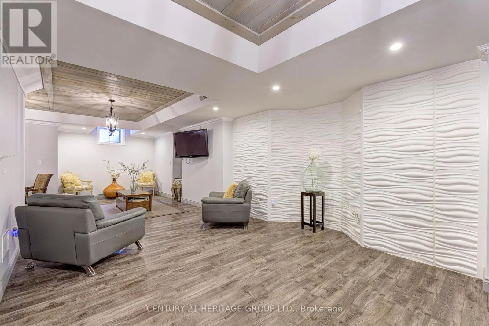 57 ROBERT BERRY CRESCENT