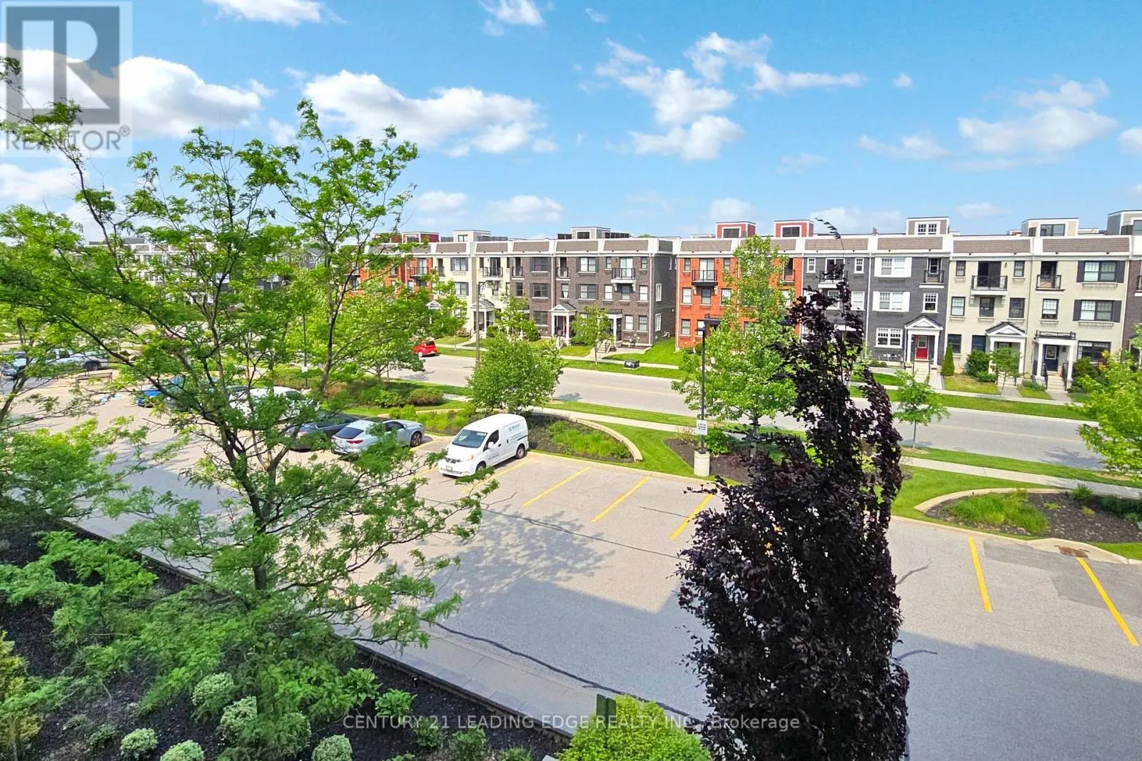 305 - 35 BAKER HILL BOULEVARD