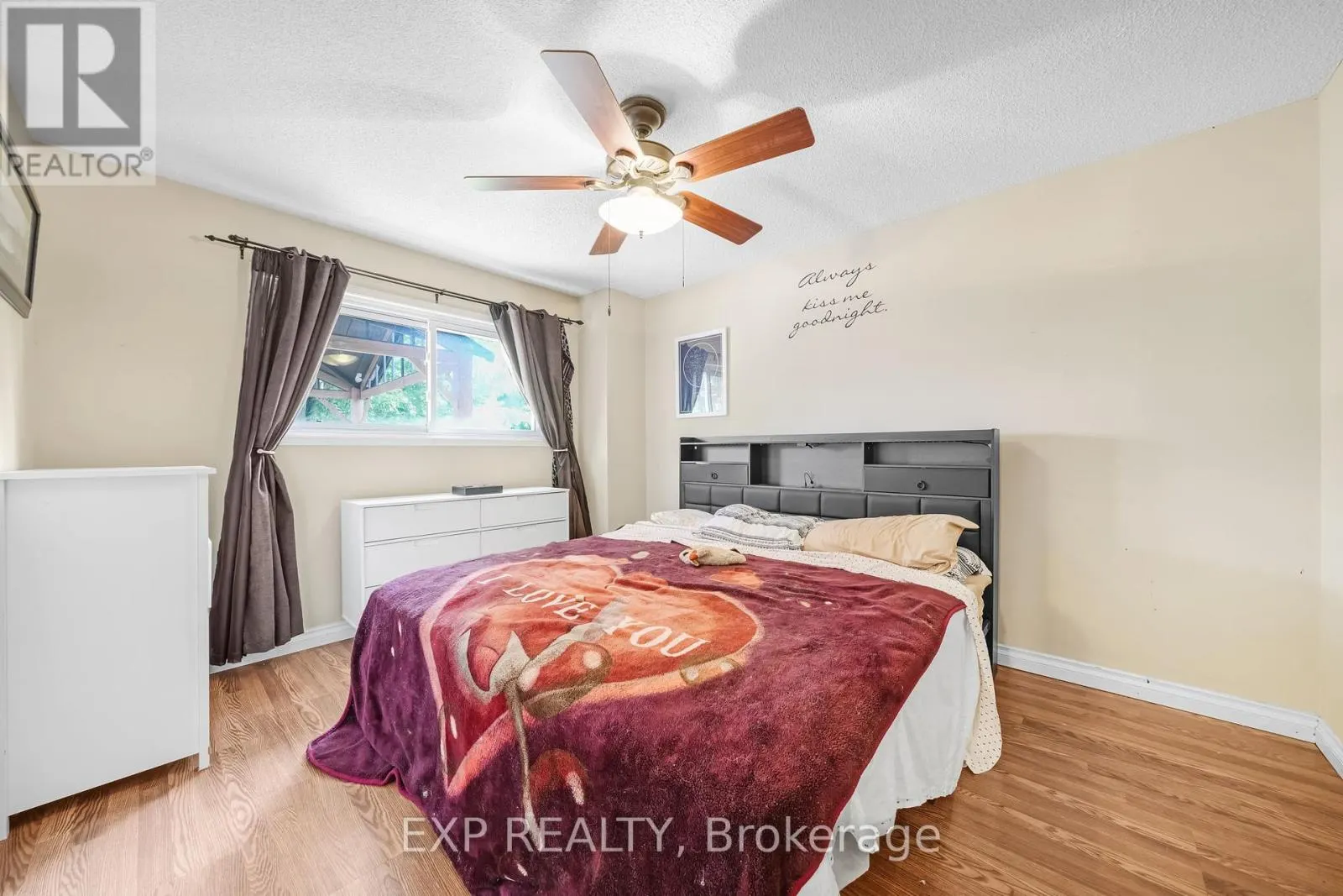 79 MCCARTHY CRESCENT