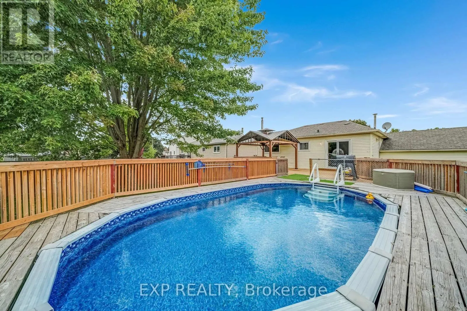 79 MCCARTHY CRESCENT