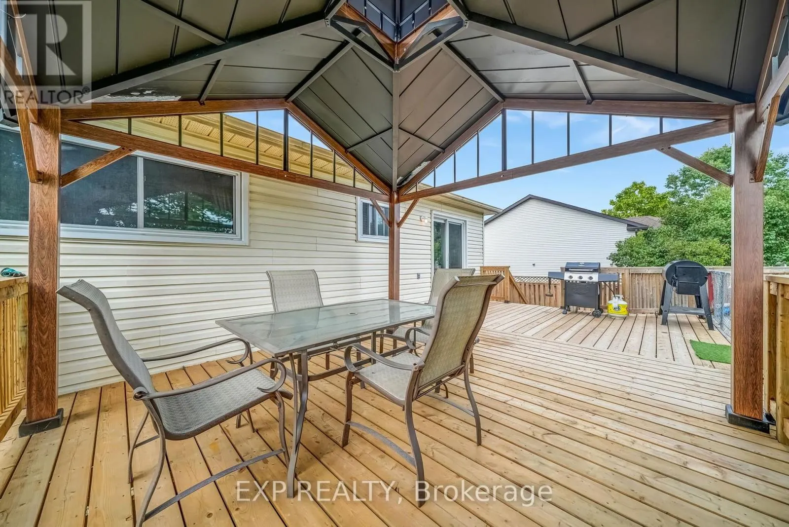 79 MCCARTHY CRESCENT