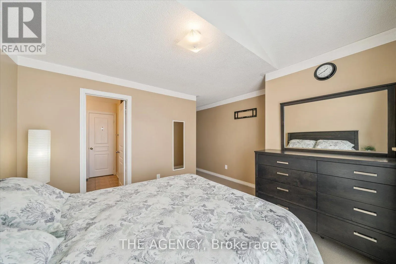 32 TIMNA CRESCENT