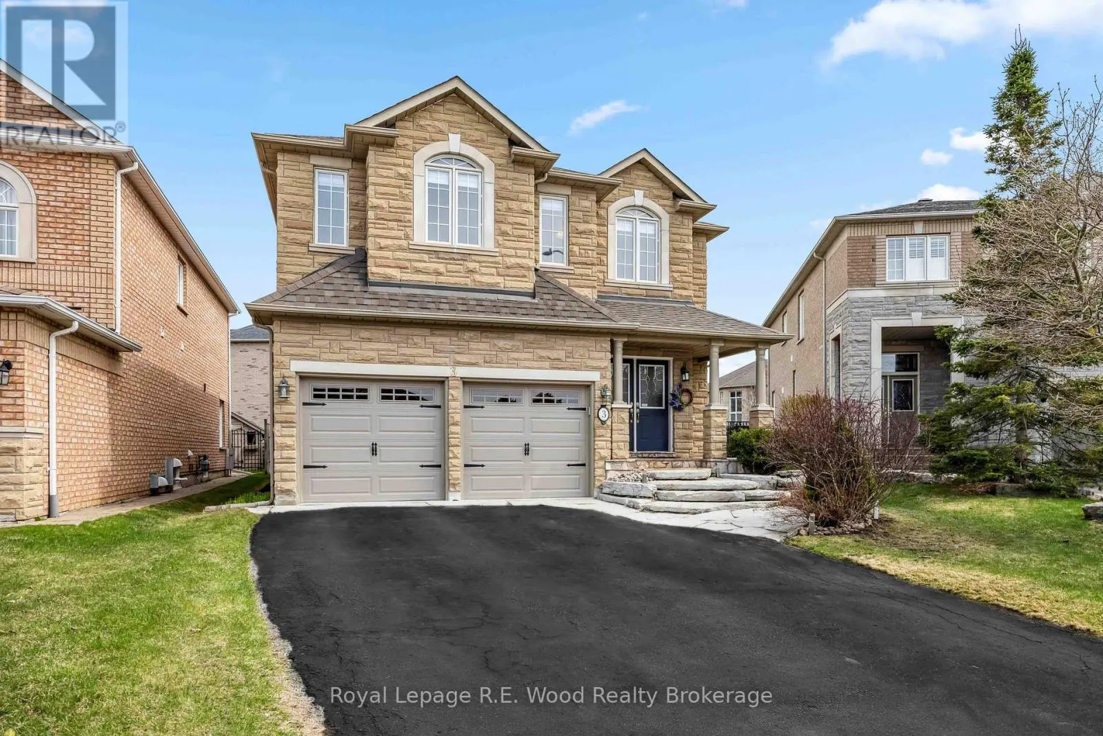 3 LORWOOD COURT