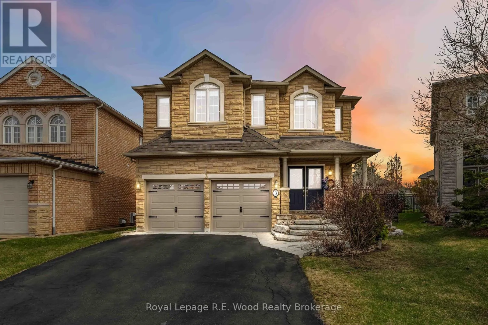 3 LORWOOD COURT