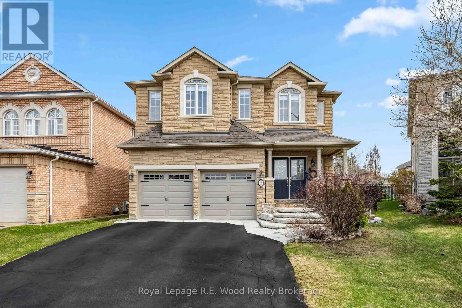 3 LORWOOD COURT