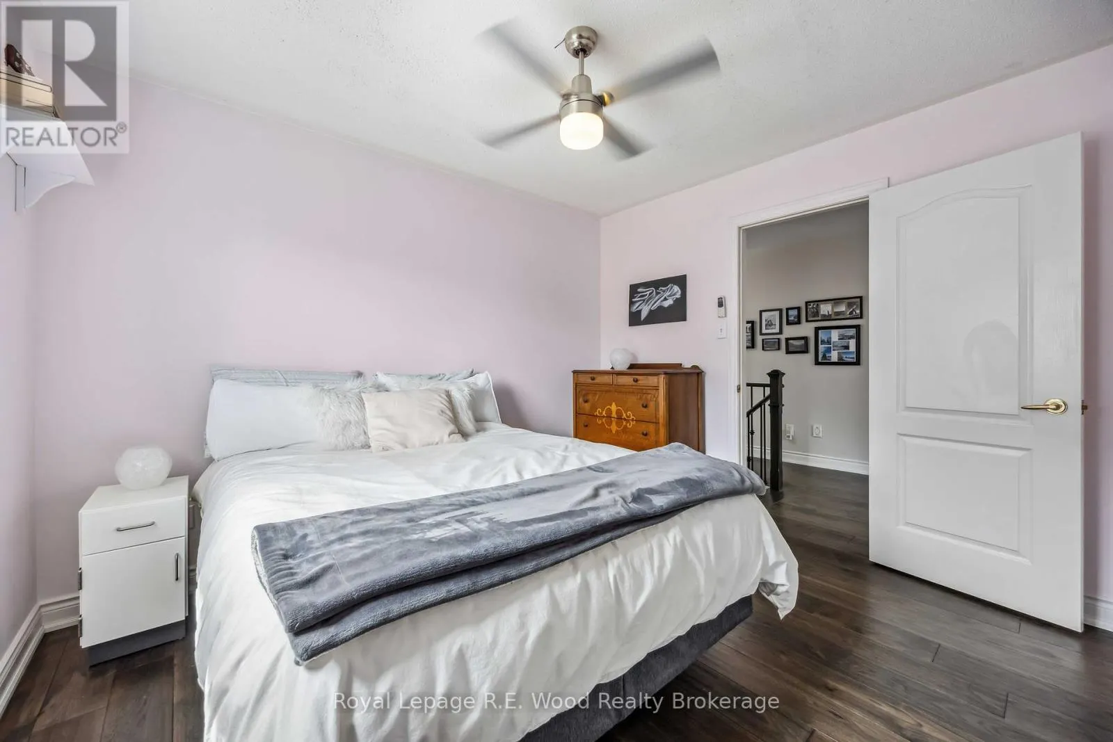 3 LORWOOD COURT
