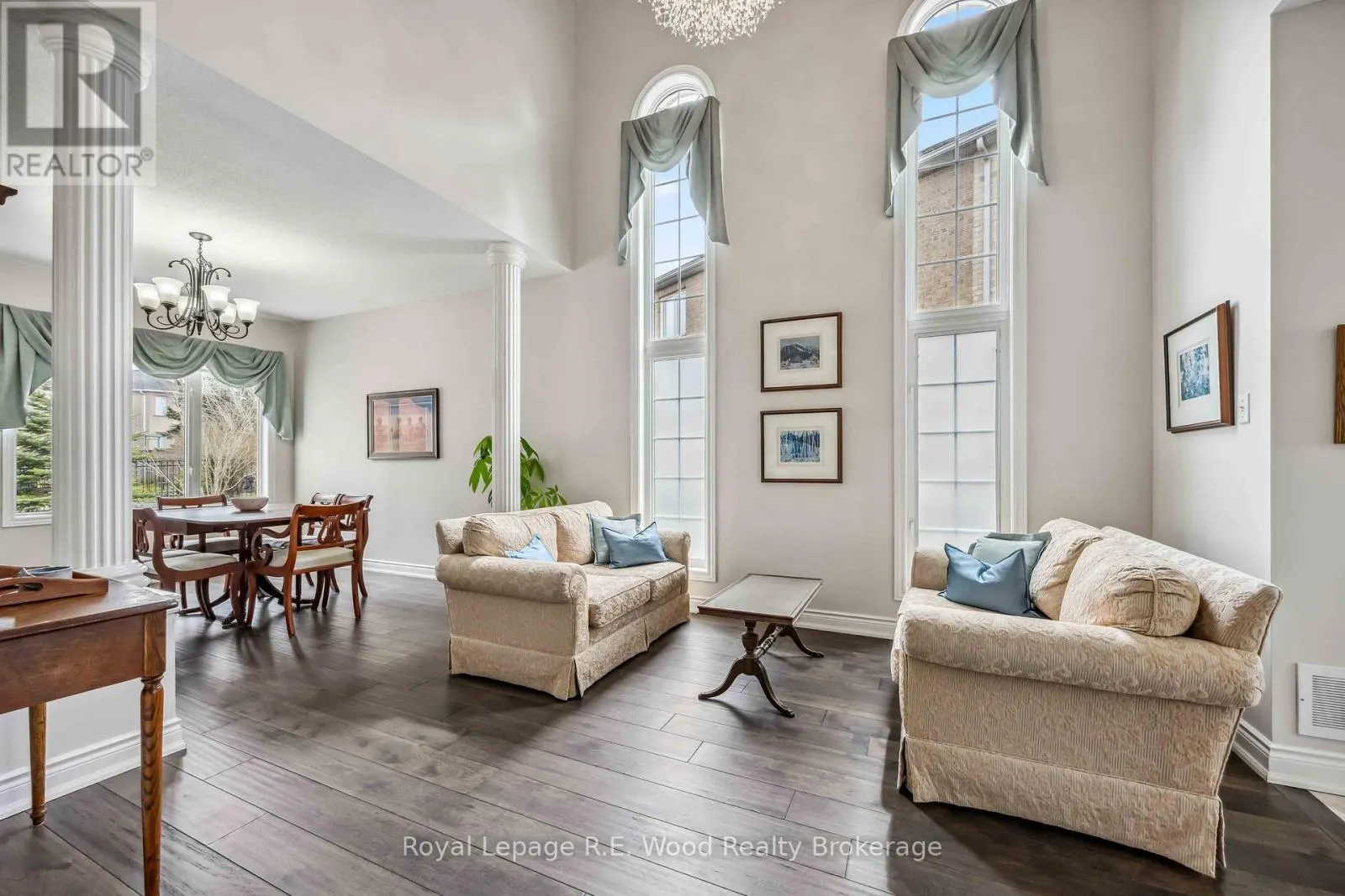 3 LORWOOD COURT