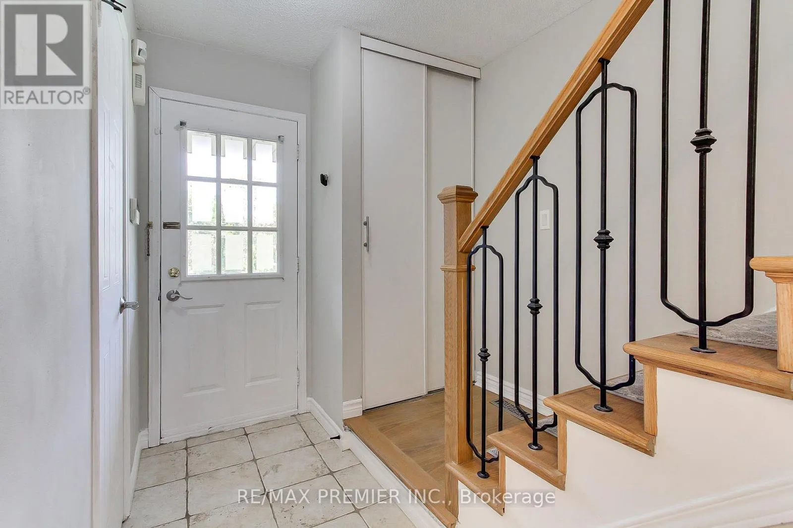 90 COVENT CRESCENT