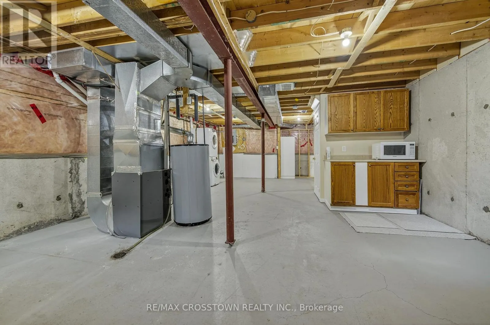 1271 HURON COURT