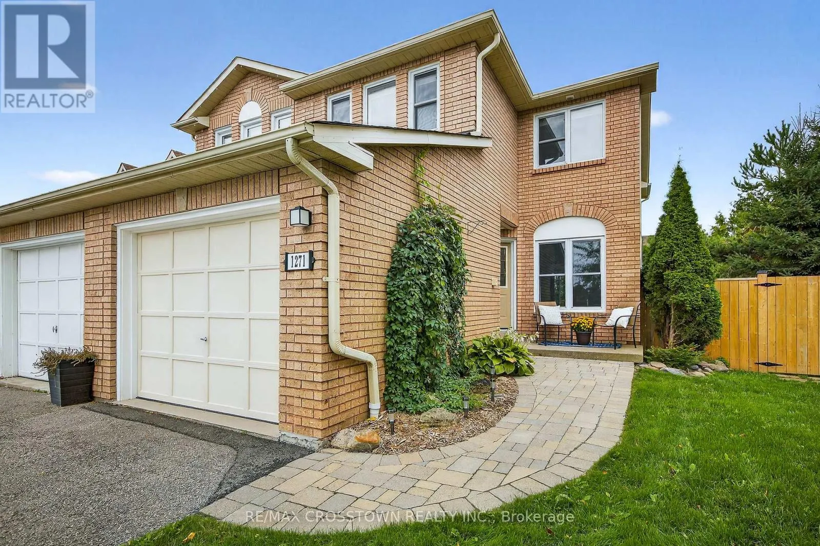1271 HURON COURT