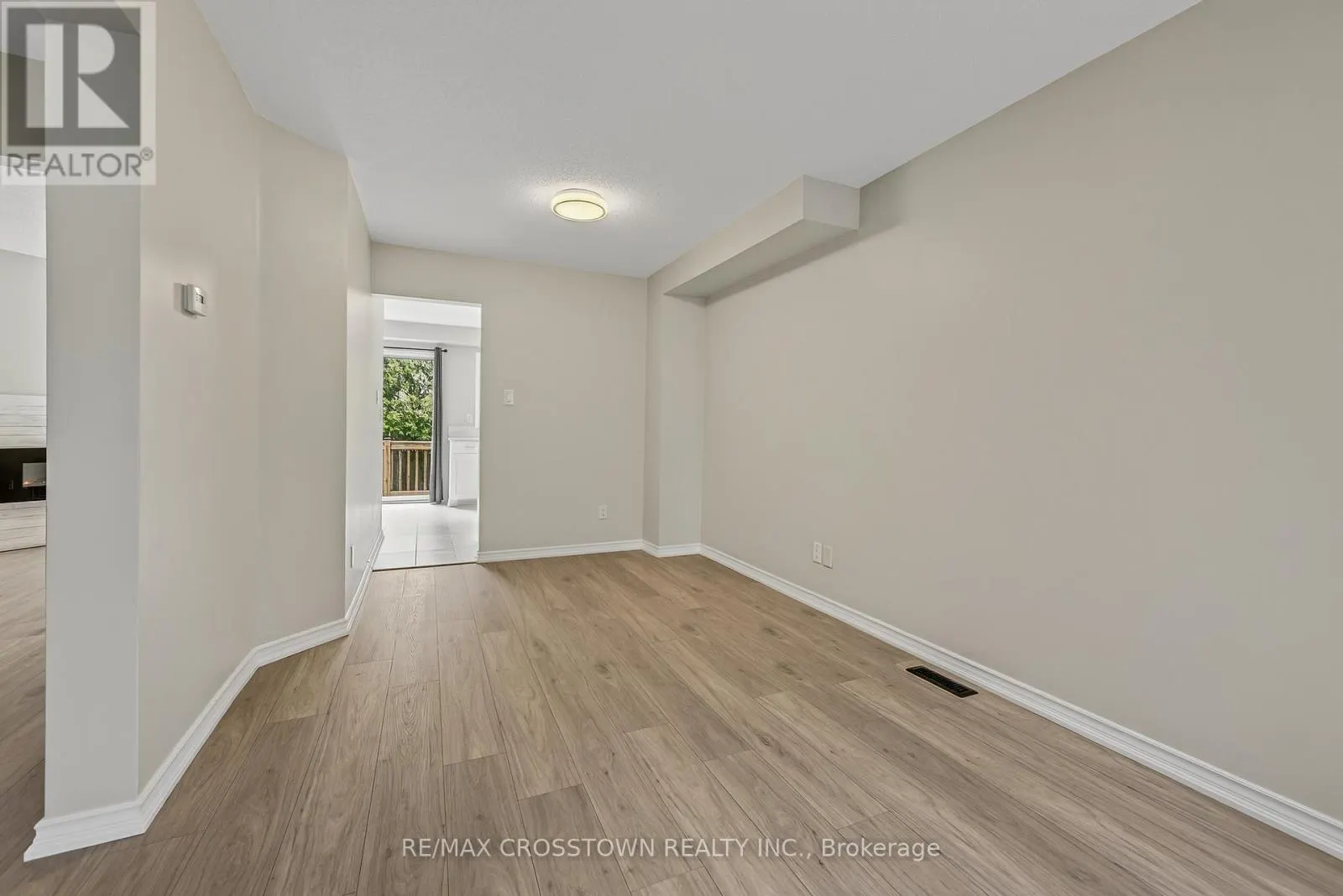1271 HURON COURT