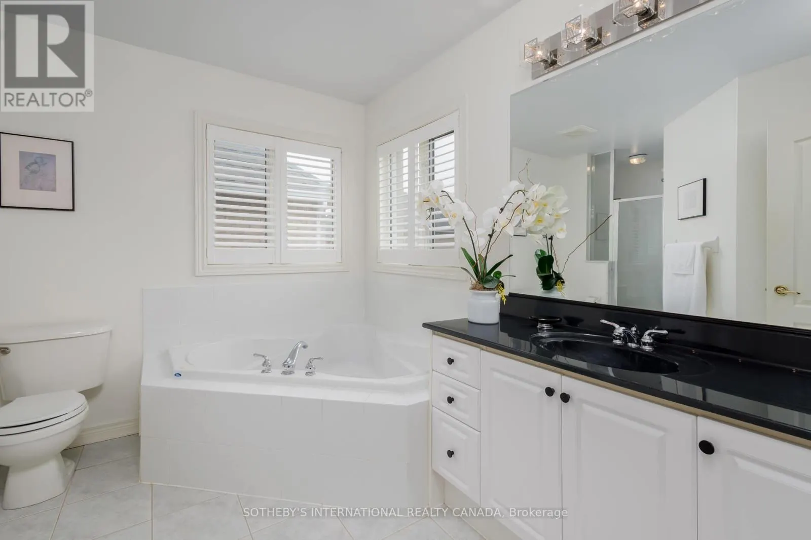 16 SAINT CLARE BOULEVARD