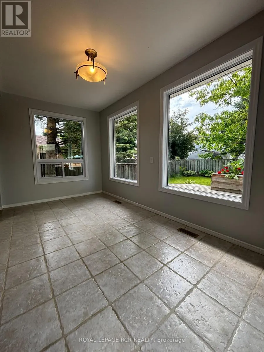 14 FORRESTWOOD CRESCENT
