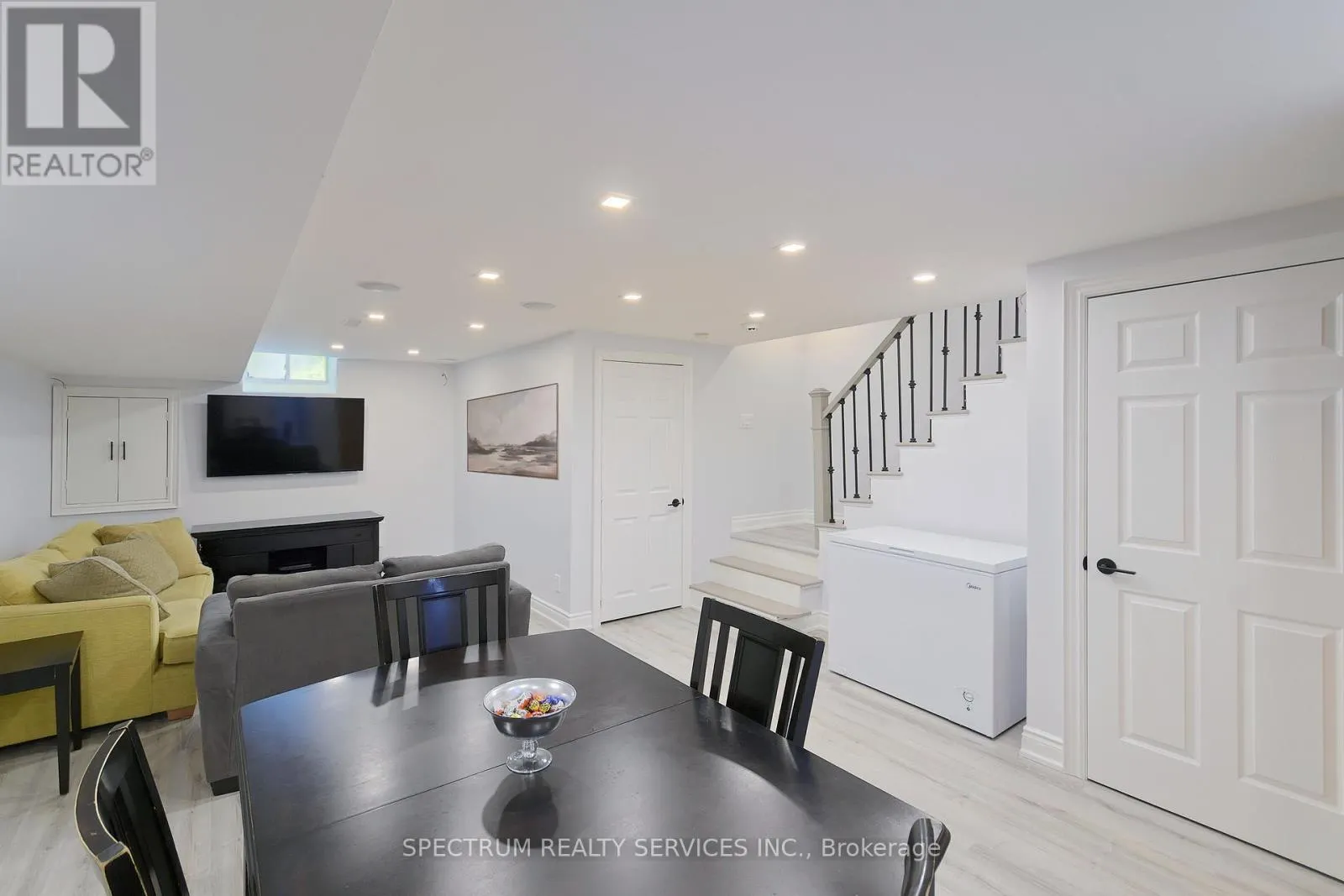 66 DECOROSO DRIVE