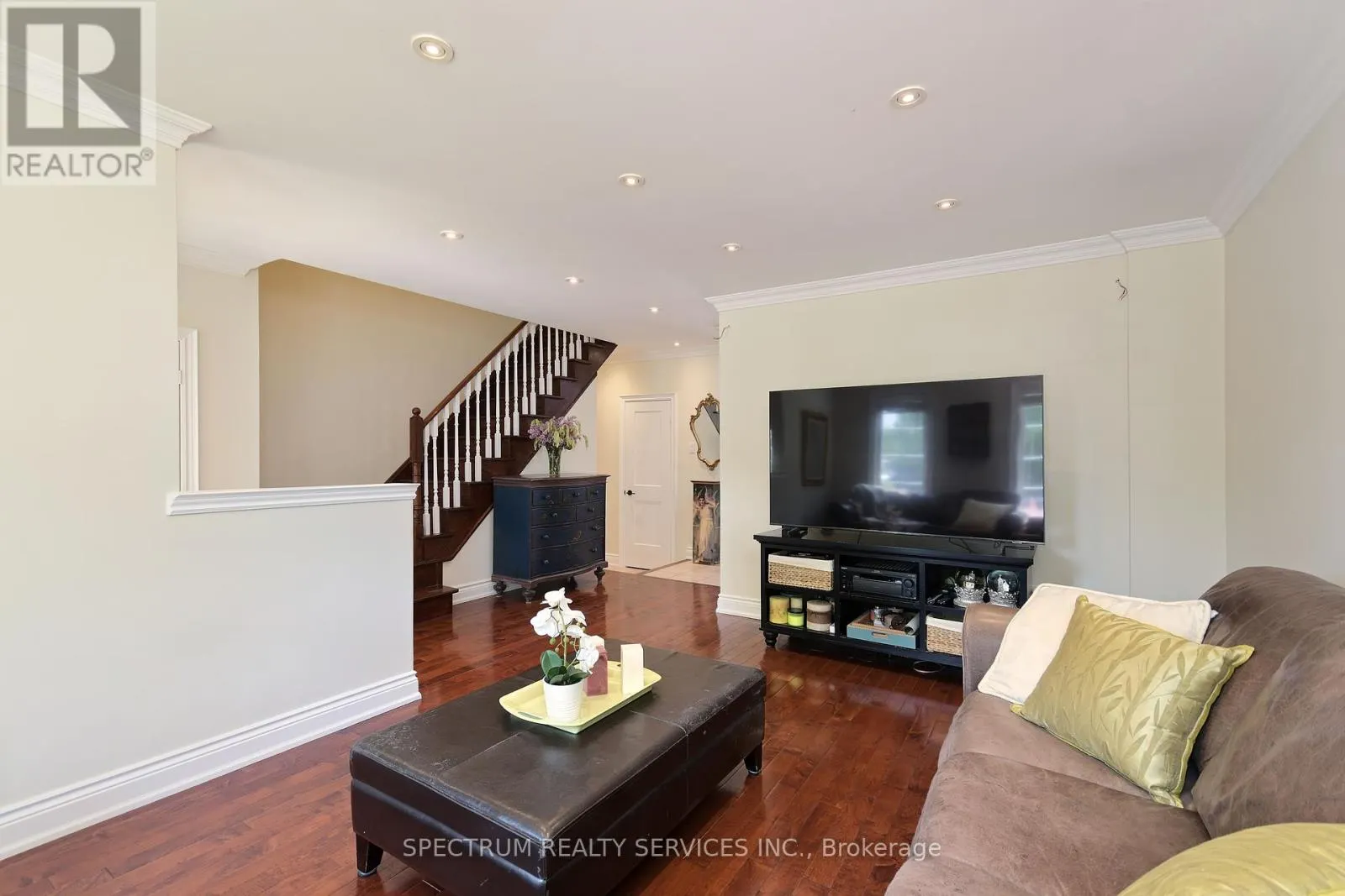 66 DECOROSO DRIVE