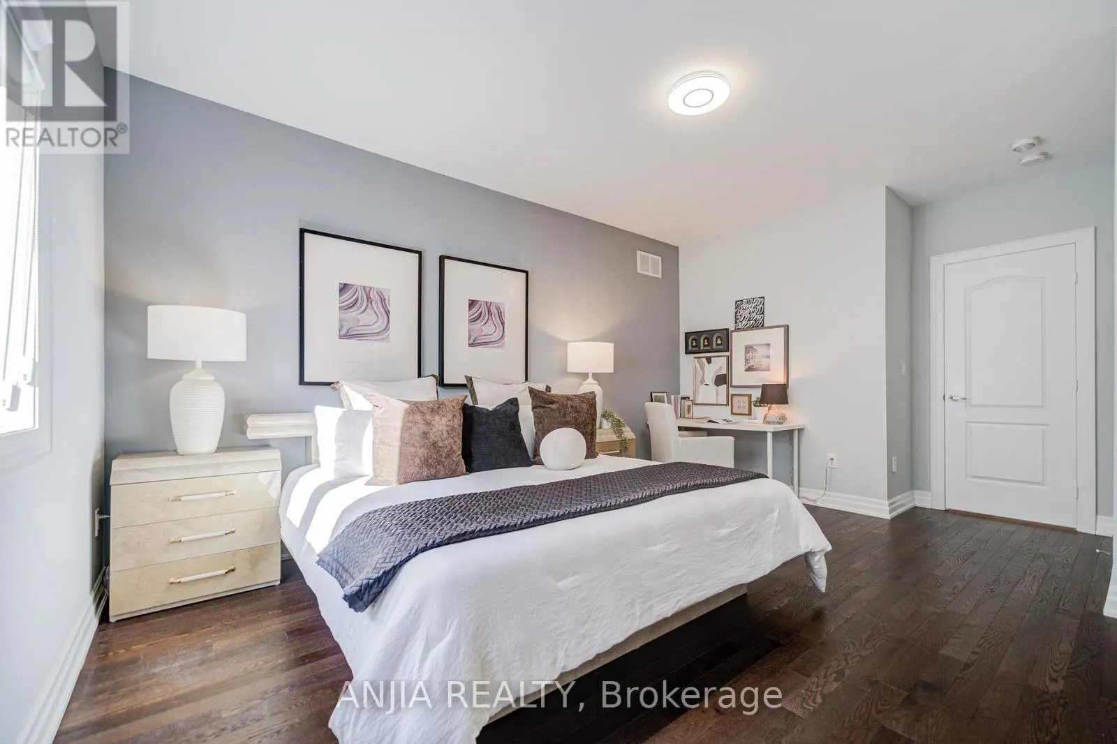 27 MIKE BOSHEVSKI COURT