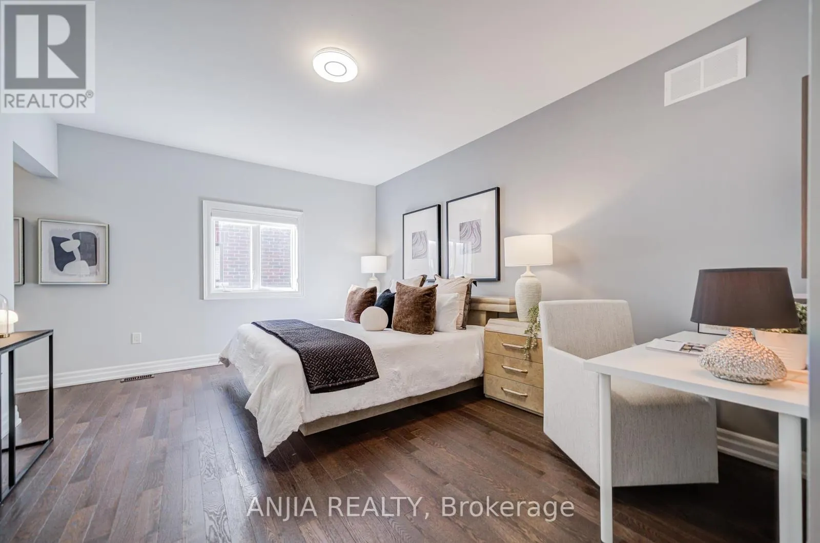 27 MIKE BOSHEVSKI COURT