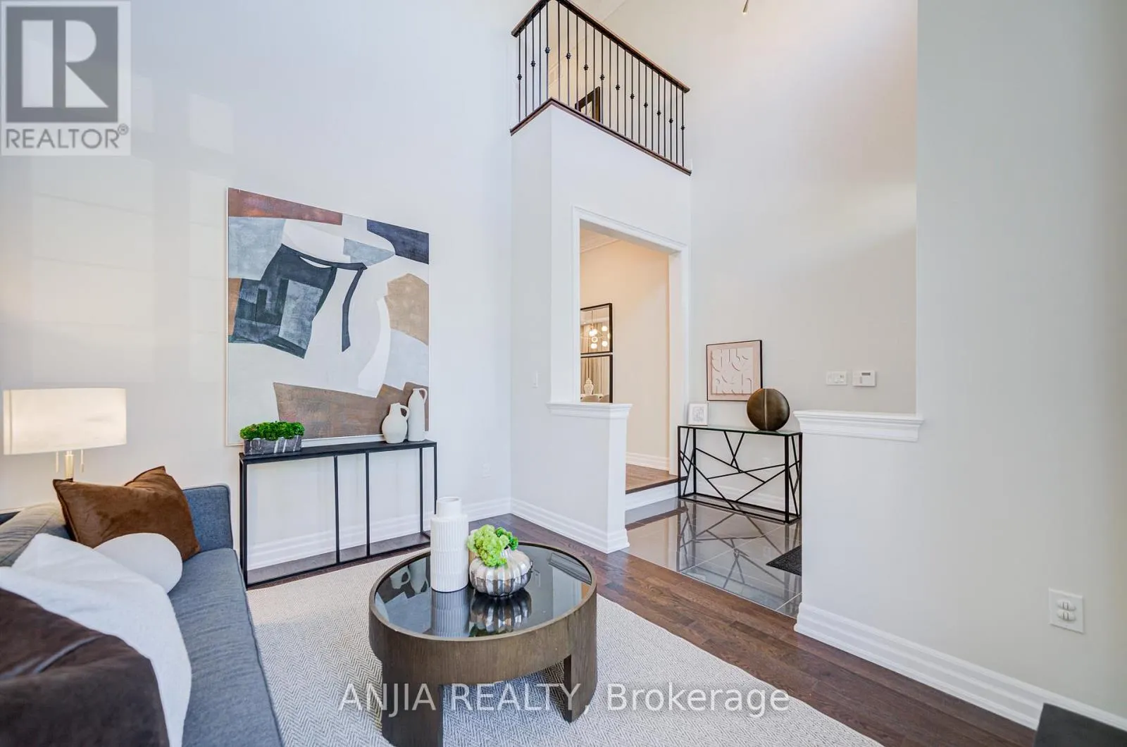 27 MIKE BOSHEVSKI COURT
