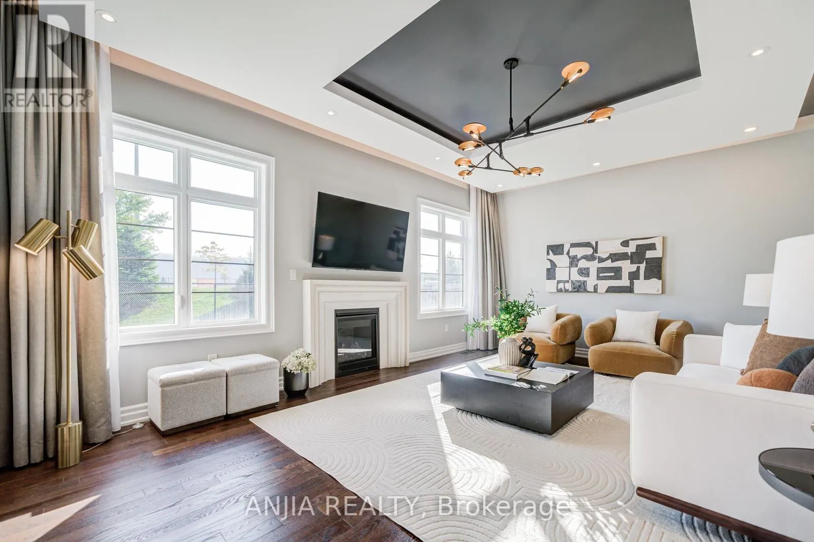 27 MIKE BOSHEVSKI COURT