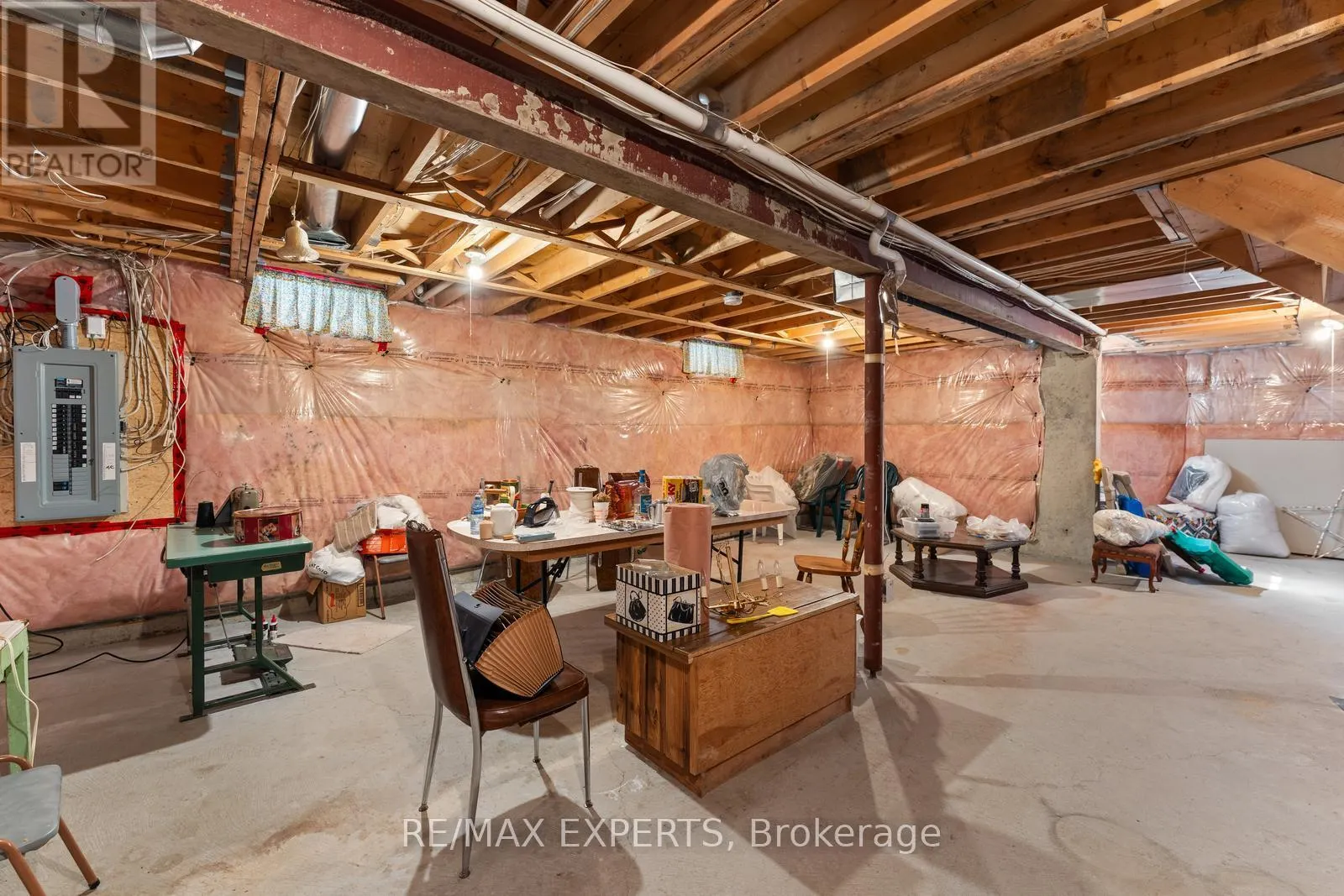 157 CHEROKEE DRIVE