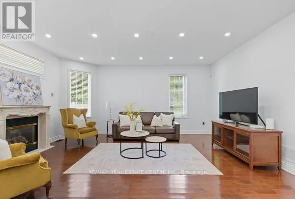 122 WOOD RIM DRIVE