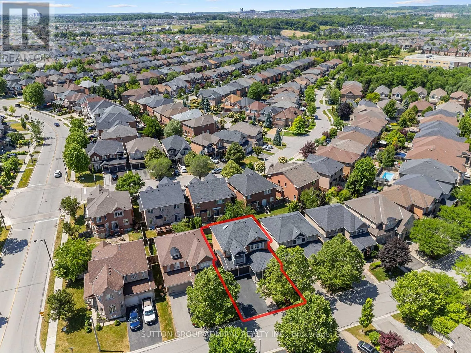 10 AUBURNDALE DRIVE