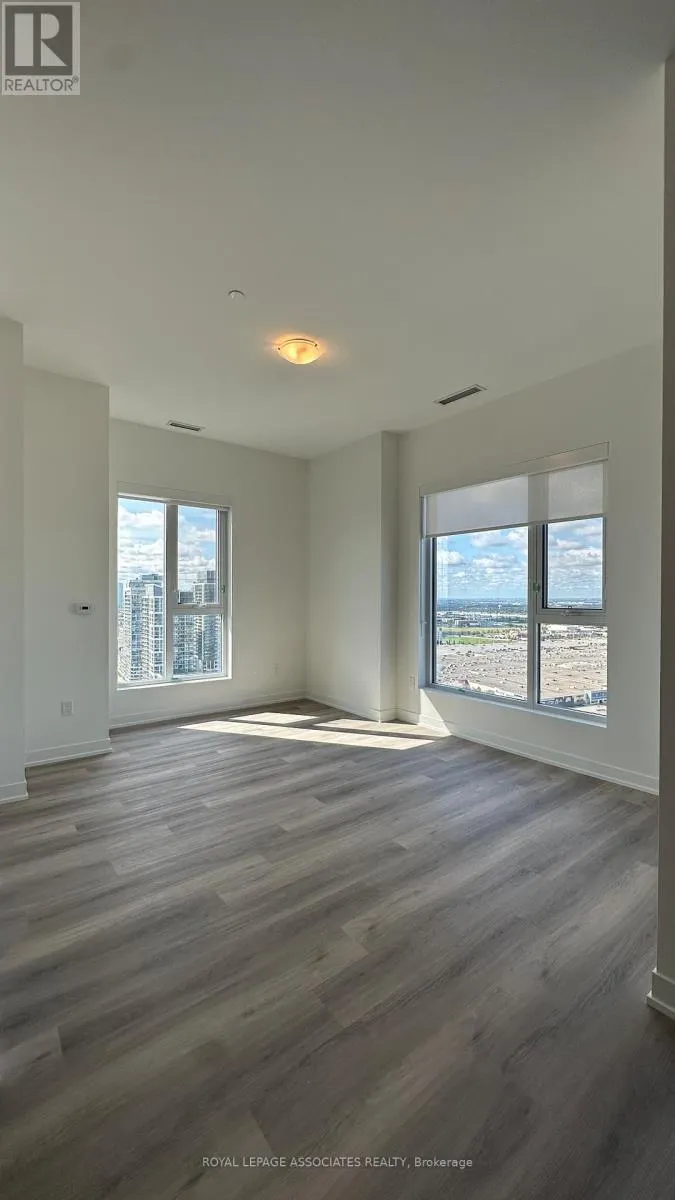 2709 - 10 ABEJA STREET