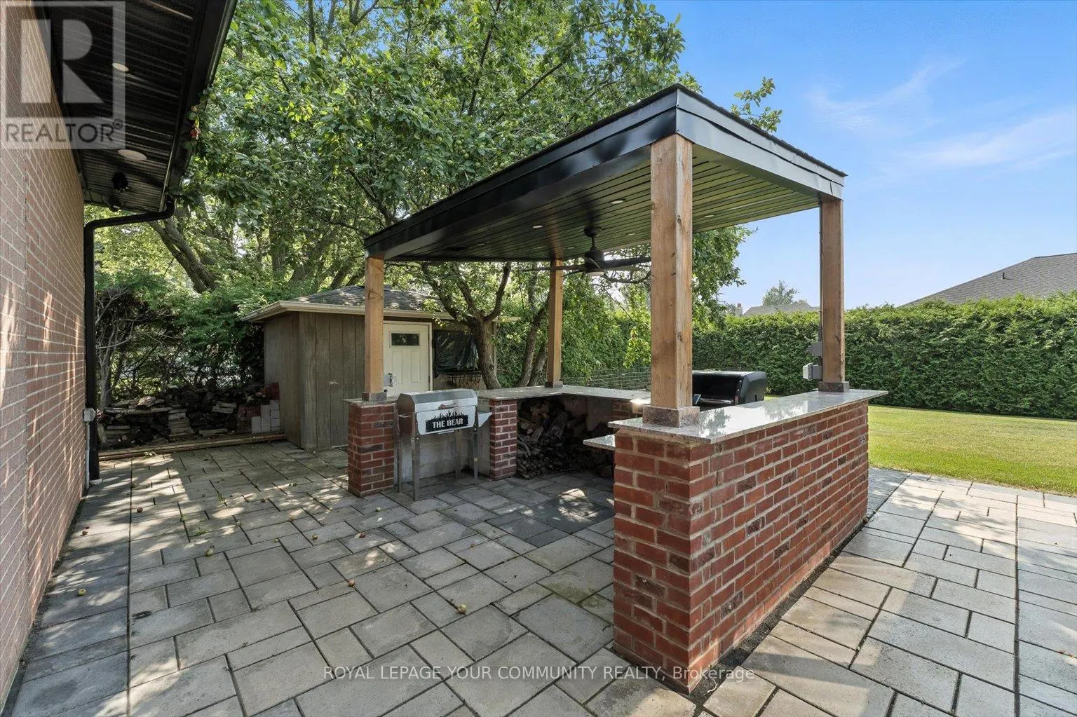 165 CLEARVIEW HEIGHTS